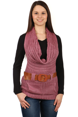 Dámská moderní pletená vesta se širokým límcem, tzv.vodou. Vpředu malé kapsy. Ke každé vestě pásek. Dovoz: