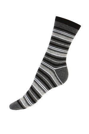 Ponožky s proužky v různých barevných provedeních. Dovoz: Maďarsko Materiál: 90% bavlna, 5% polyamid, 5% elastan.