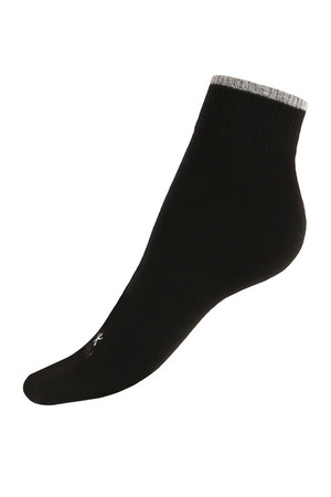 Kotníkové sportovní ponožky dámské. Materiál: 90% bavlna, 5% poylamid, 5% elastan.