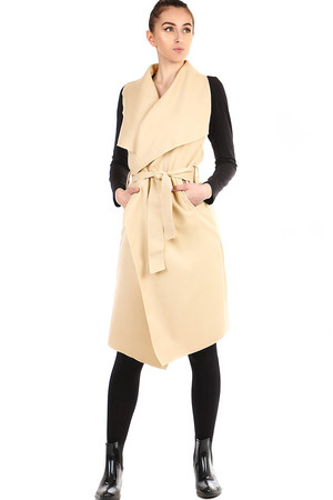 Dámská elegantní zavinovací dlouhá vesta se širokým ostře zakončeným límcem. Široká paleta barev. V pase jsou