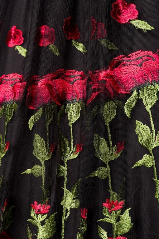Vintage společenské dámské šaty s růžemi