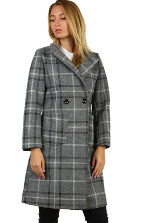 Módní kostkovaný dámský kabát na mírnější zimu, ale i na