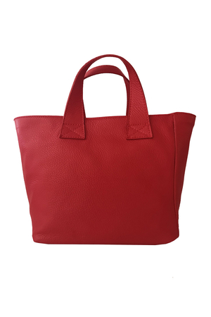 Menší shopper kabelka z pravé kůže od italského výrobce. Má zapínání na zip, uvnitř je podšívka s menší