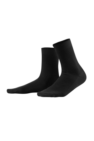 Unisex vysoce kvalitní ponožky z přírodních materiálu od německé značky udržitelné módy Living Crafts, jsou