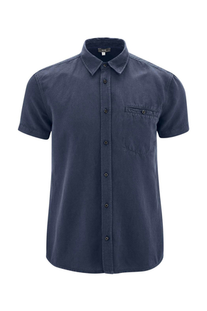 Příjemná jednobarevná pánská letní košile s krátkým rukávem ušita z bio lnu a bio bavlny německým výrobcem