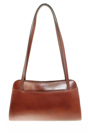 Dámská kožená kabelka přes rameno v moderním designu. kabelka vyrobena z kvalitní italské kůže díky svému