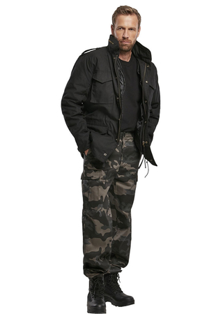 Pánské kapsáčové kalhoty v nejoblíbenějším střihu vycházejícího z kalhot US Army. oblíbený maskáčový vzor