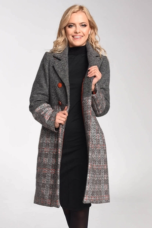 Stylový dámský kabát z ovčí vlny v délce ke kolenům kombinovaný v odstínech šedé, je kvalitním produktem polské