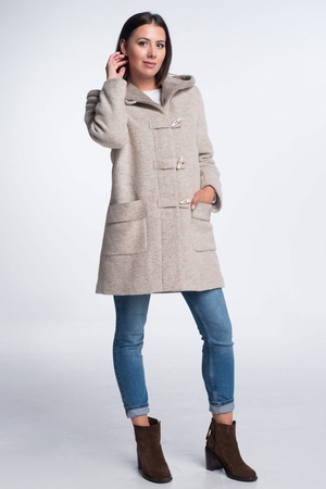 Dámský vlněný kabát duffel coat se jistě stane Vaším oblíbencem v chladných dnech. Zateplený kabát s podšívkou